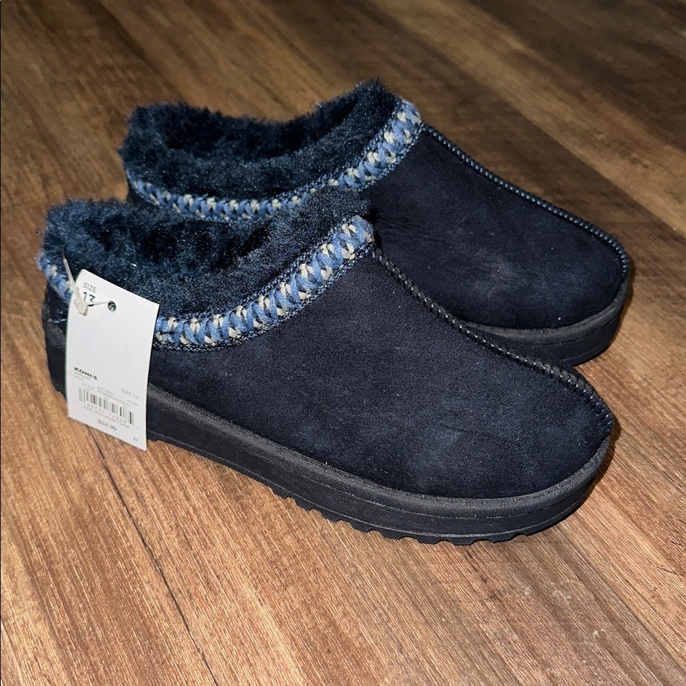 Girls Sonoma Navy Furry Clogs size 13 NWT